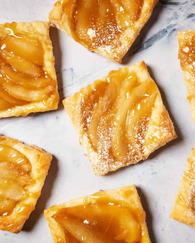 Tartelettes mini aux poires à 5 ingrédients.