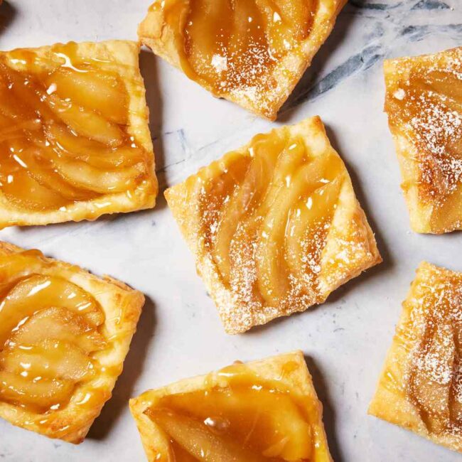 Tartelettes mini aux poires à 5 ingrédients.