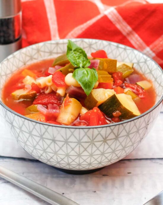 Soupe minestrone végétarienne