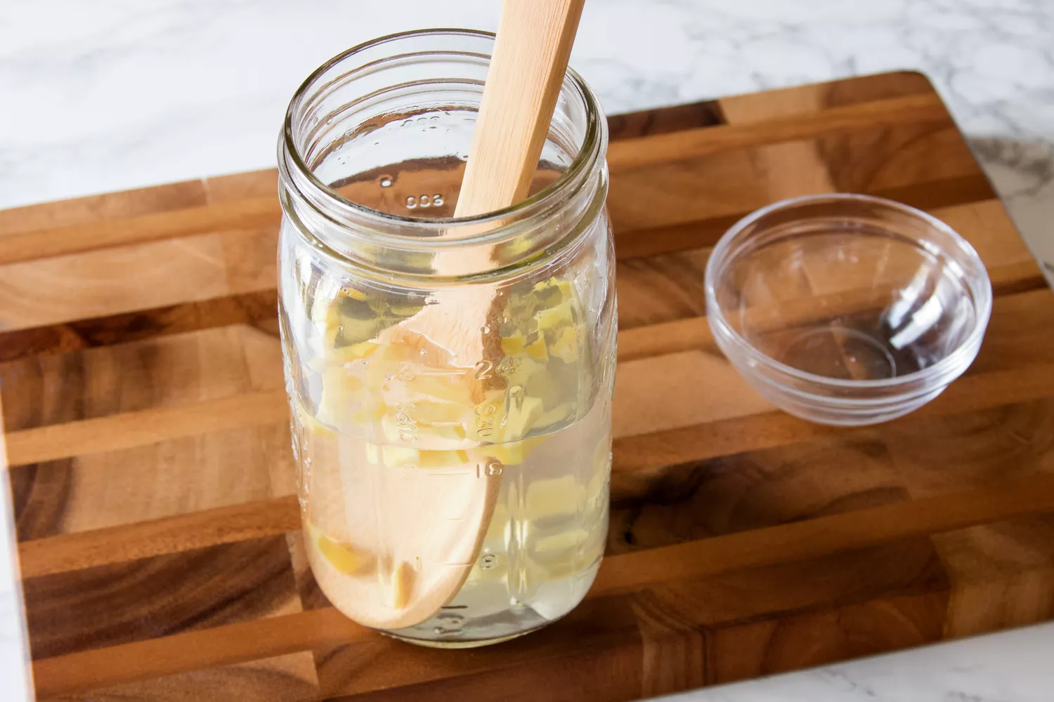 Mélanger un Ginger Bug pour fermentation