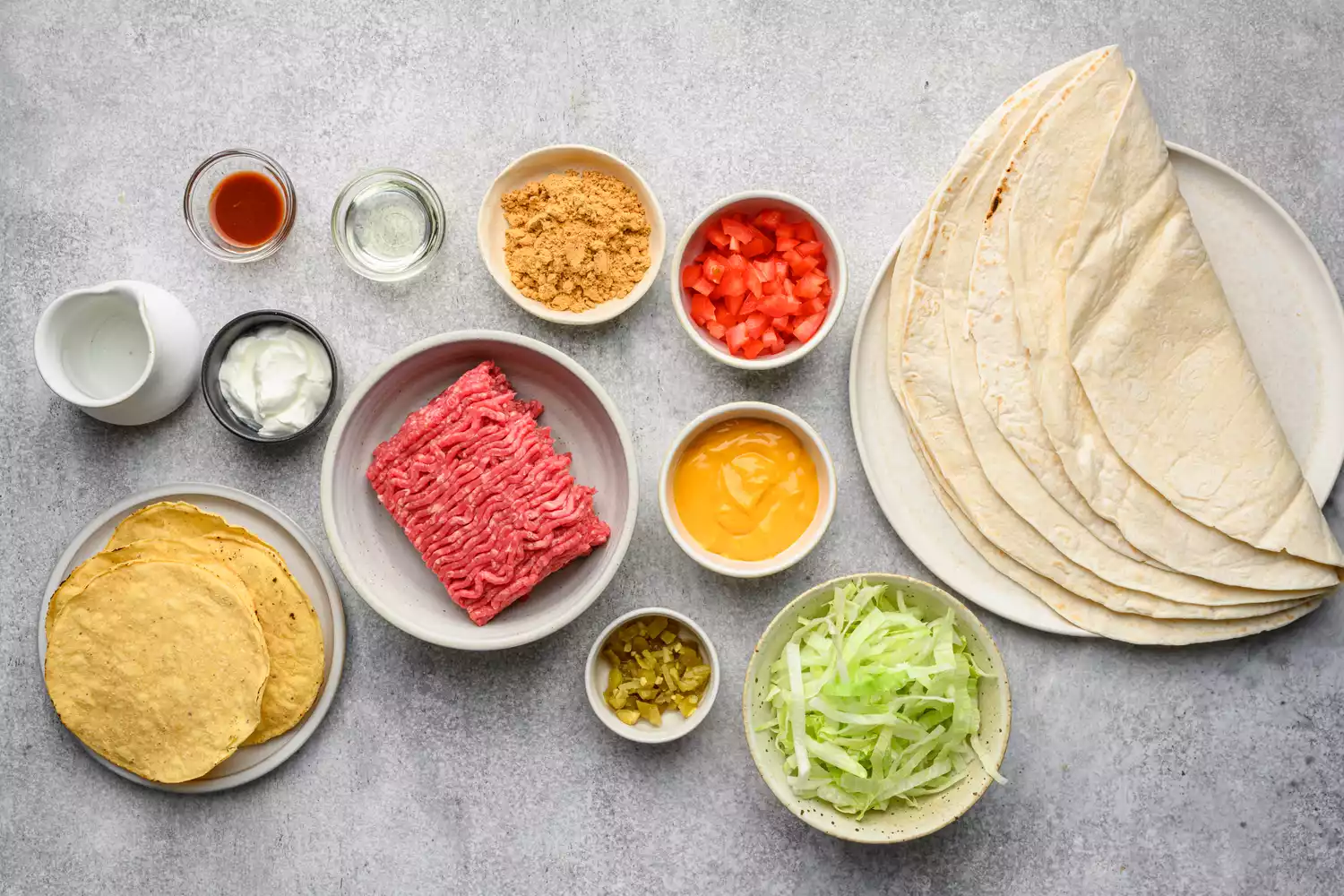 Ingrédients pour faire des Crunchwrap Supremes imitation